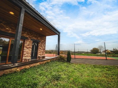MAISON INDIVIDUELLE SEMI PLAIN PIED A VENDRE - BOUVELINGHEM - 156 m2 - 291 200 €