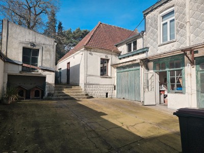 Un ensemble immobilier rare à fort potentiel! A VENDRE - LUMBRES - 497 m2 - 525 000 €