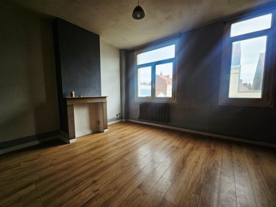 Appartement T4 avec Garage A VENDRE - ST OMER - 74.82 m2 - 126 000 €