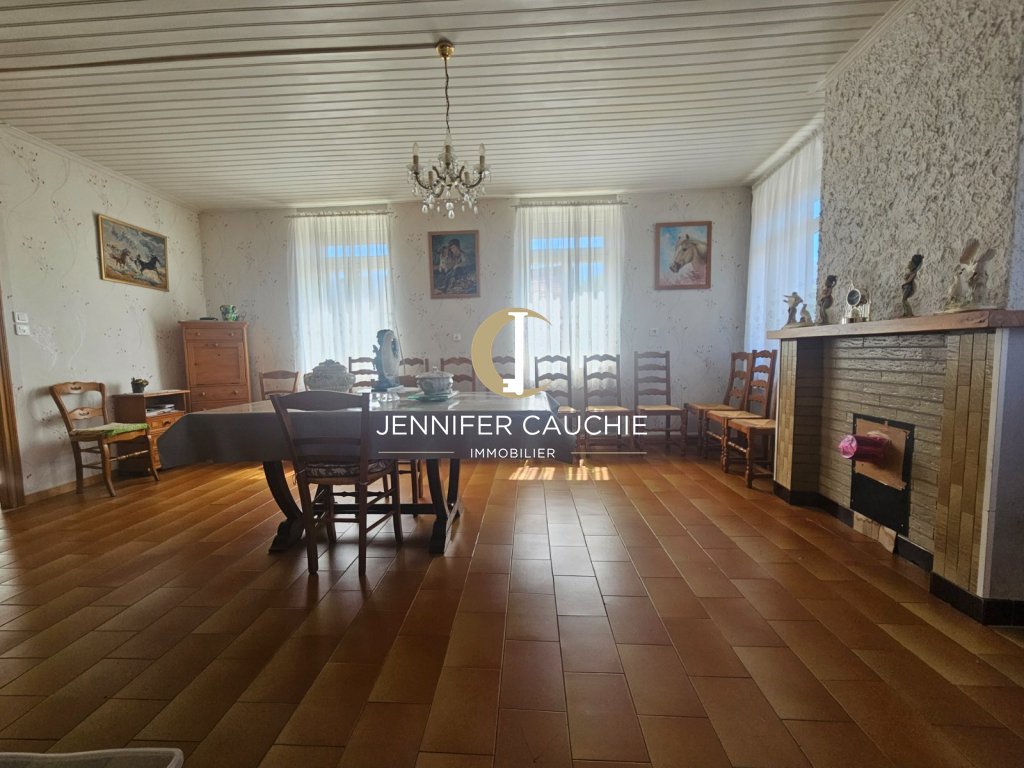 Ancien corps de ferme A VENDRE - DOHEM - 125 m2 - 210 000 &euro;