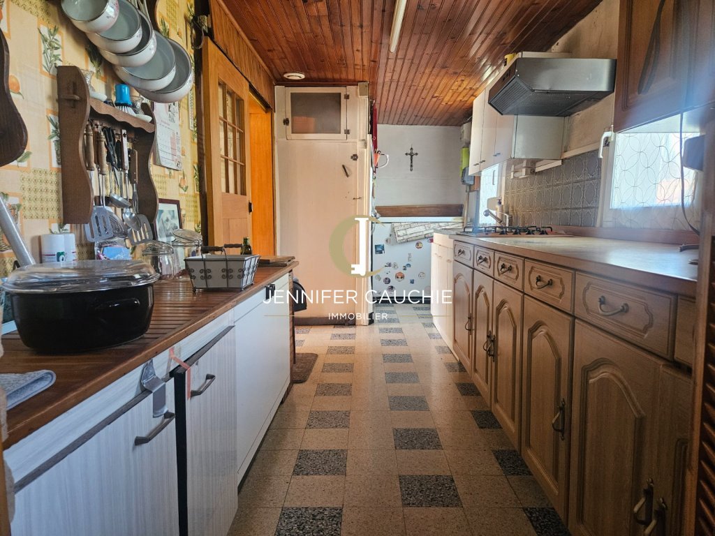 Ancien corps de ferme A VENDRE - DOHEM - 125 m2 - 210 000 &euro;