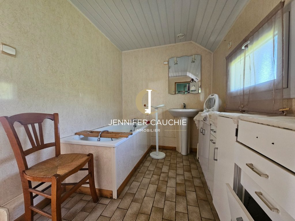 Ancien corps de ferme A VENDRE - DOHEM - 125 m2 - 210 000 &euro;