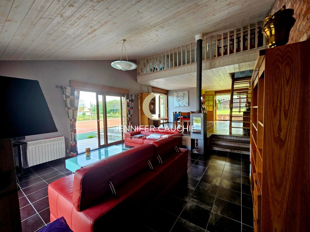 MAISON INDIVIDUELLE SEMI PLAIN PIED A VENDRE - BOUVELINGHEM - 156 m2 - 291 200 &euro;