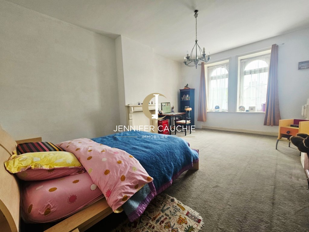 Un ensemble immobilier rare à fort potentiel! A VENDRE - LUMBRES - 497 m2 - 525 000 &euro;
