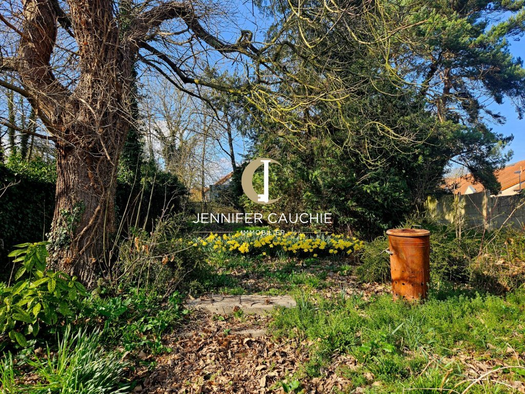 Un ensemble immobilier rare à fort potentiel! A VENDRE - LUMBRES - 497 m2 - 525 000 &euro;