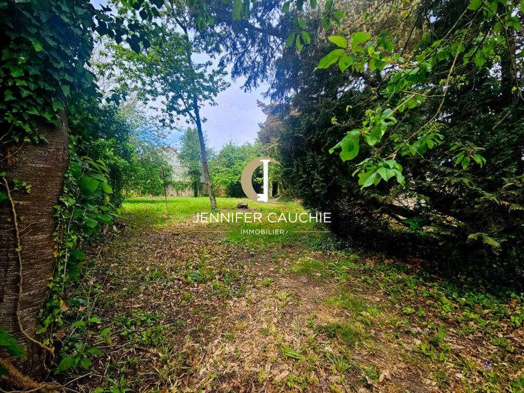 Un ensemble immobilier rare à fort potentiel! A VENDRE - LUMBRES - 497 m2 - 525 000 &euro;