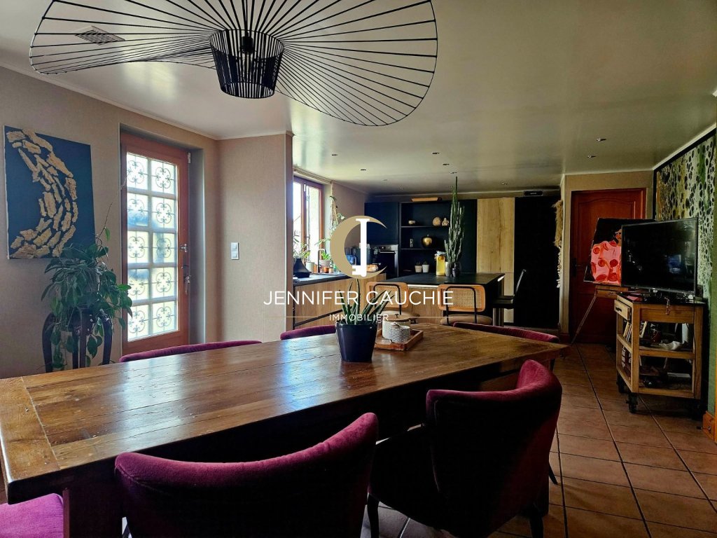 Maison individuelle semi plain pied A VENDRE - ST MARTIN D HARDINGHEM - 220 m2 - 262 500 &euro;