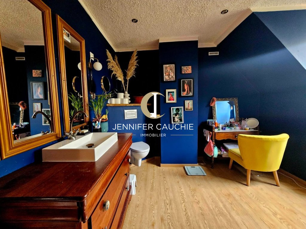 Maison individuelle semi plain pied A VENDRE - ST MARTIN D HARDINGHEM - 220 m2 - 262 500 &euro;