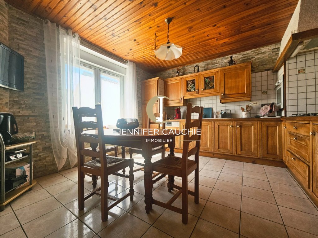 MAISON INDIVIDUELLE A VENDRE - VAUDRINGHEM - 220 m2 - 332 800 &euro;